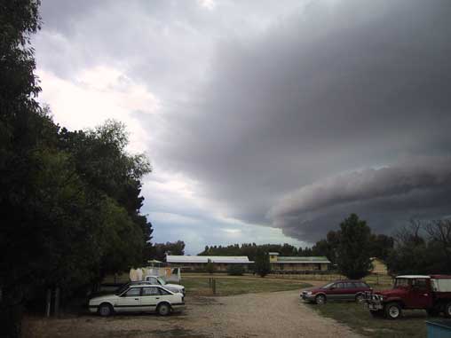 stormcell with rollcloud